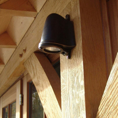 Bourne Outdoor Mast Light