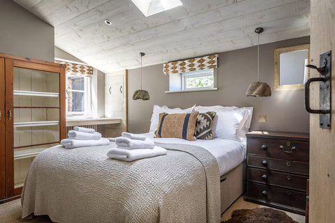 Handmade Wall and Pendant Lighting from The Wall Lighting Company