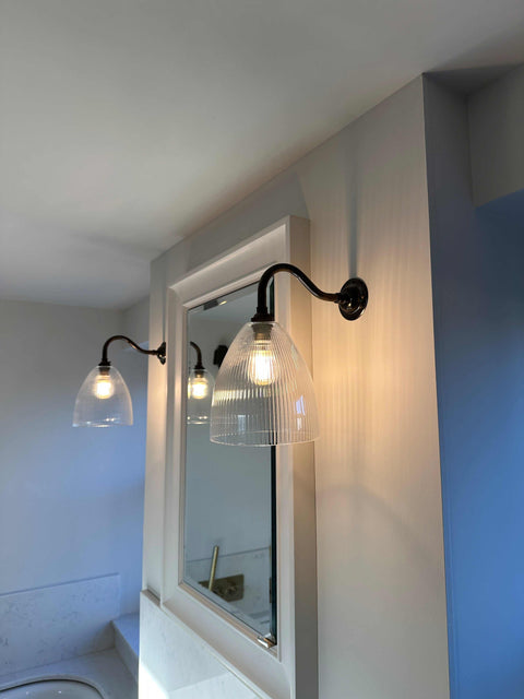 How to Brighten a Dark or Windowless Bathroom