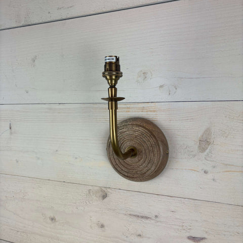 mango wood wall light fitting with brass b22 arm
